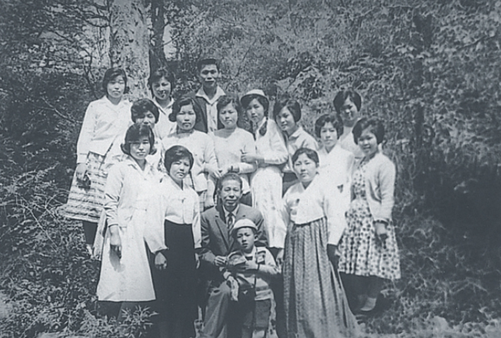 Picnic with Staff while in Gunsan factory